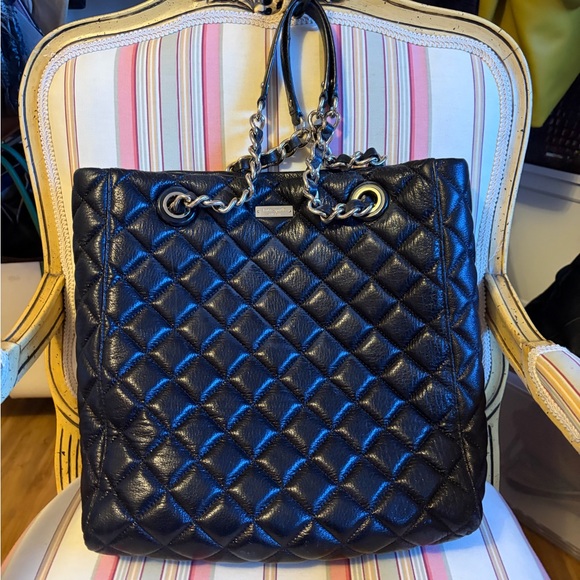 Perfect Tote! Kate Spade MaryAnne Black Quilted Tote and Wallet. EUC - Picture 3 of 15